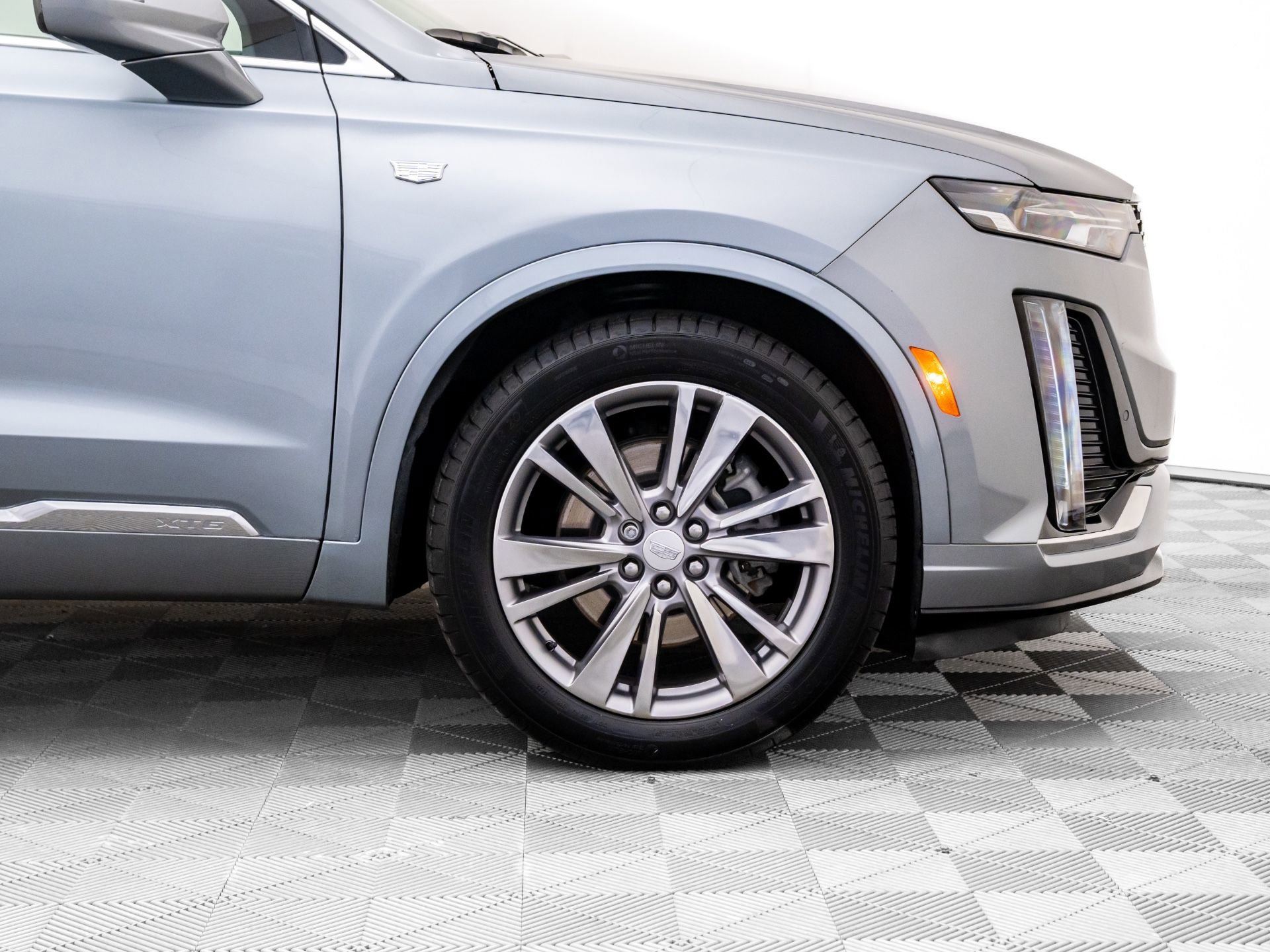 Certified 2023 Cadillac XT6 Premium Luxury image 35