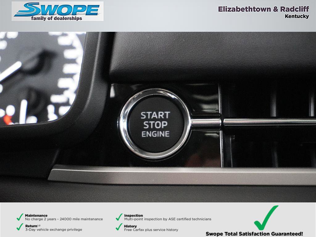 Used 2025 Mitsubishi Outlander Trail Edition image 16