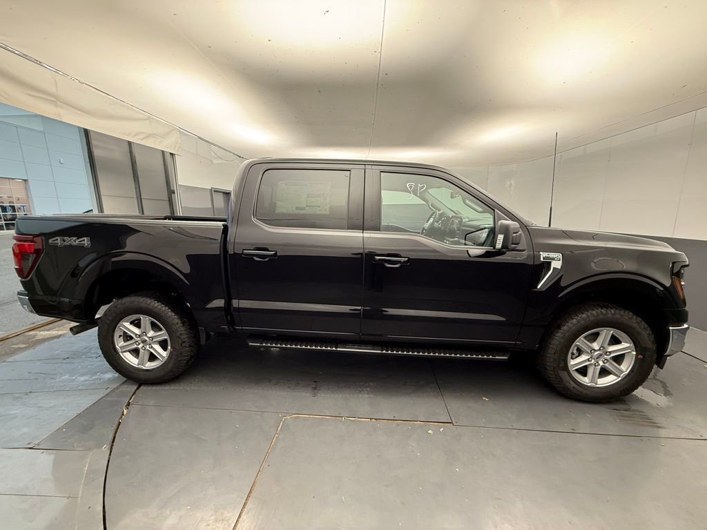 New 2026 Ford F150 XLT w/ Equipment Group 302A MID image 13