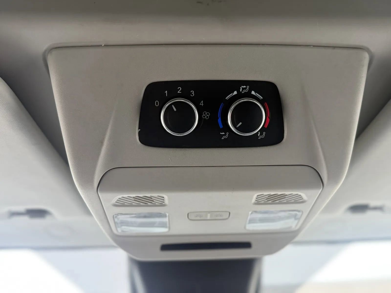 Used 2020 Ford Transit 350 XLT AWD/4WD image 34