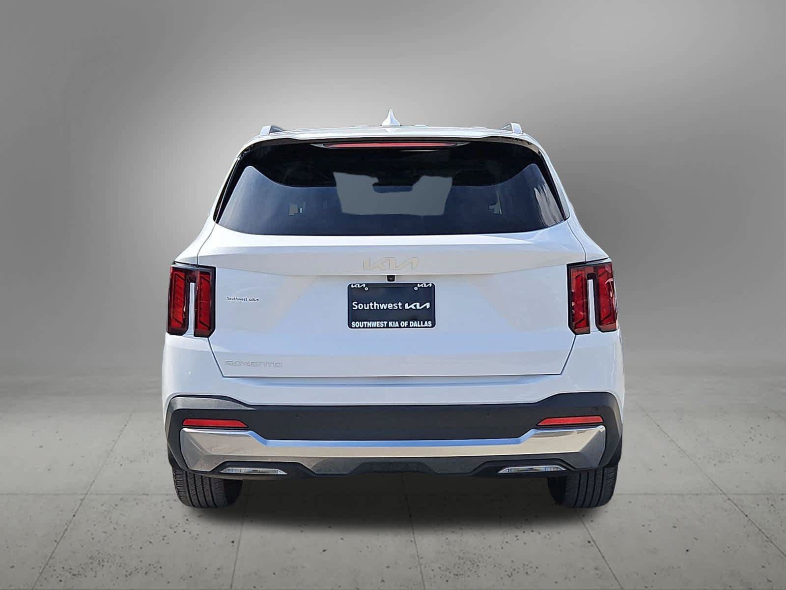 Certified 2025 Kia Sorento S FWD image 5