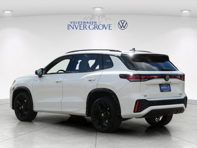 Certified 2026 Volkswagen Tiguan SE R-Line AWD/4WD image 5