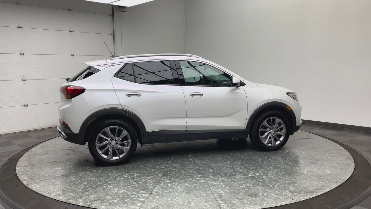 Used 2023 Buick Encore GX Essence w/ Experience Buick Package AWD/4WD image 40