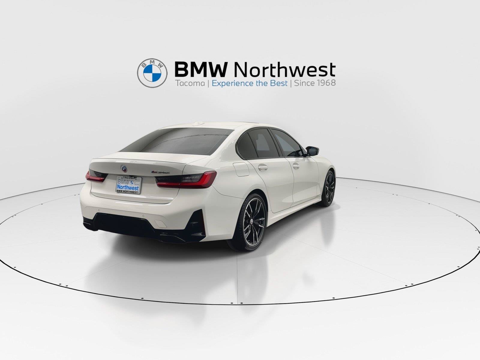 Used 2023 BMW M340i w/ Driving Assistance Package RWD image 3