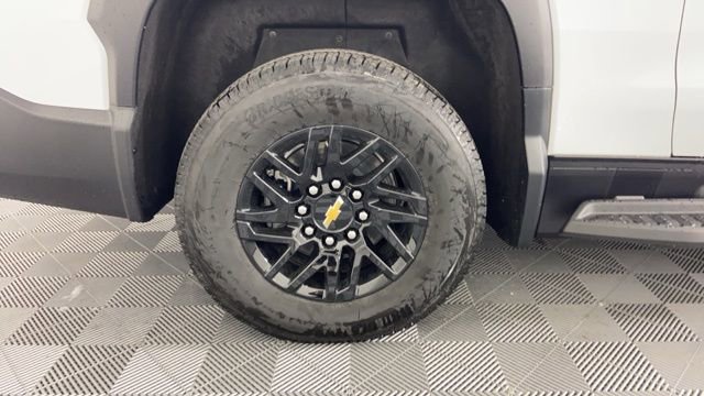 New 2024 Chevrolet Silverado EV W/T AWD/4WD image 14
