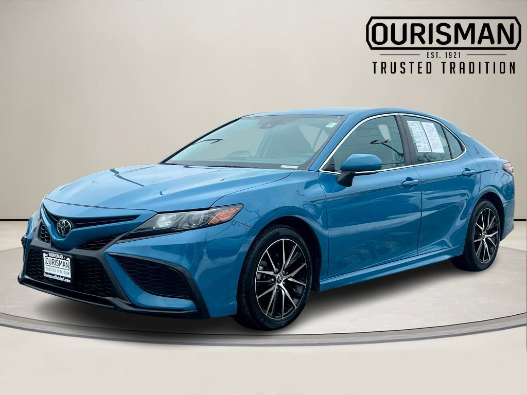 Used 2023 Toyota Camry SE video 2