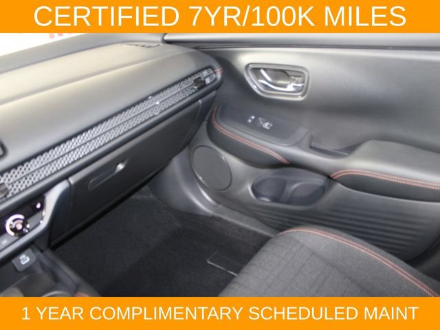 Used 2024 Honda HR-V Sport image 16