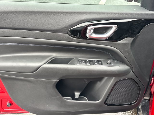 New 2026 Jeep Compass Latitude AWD/4WD image 12