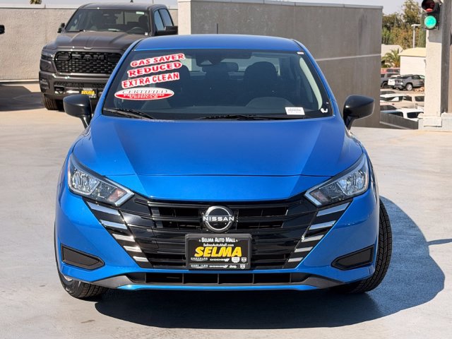 Used 2024 Nissan Versa S FWD image 3