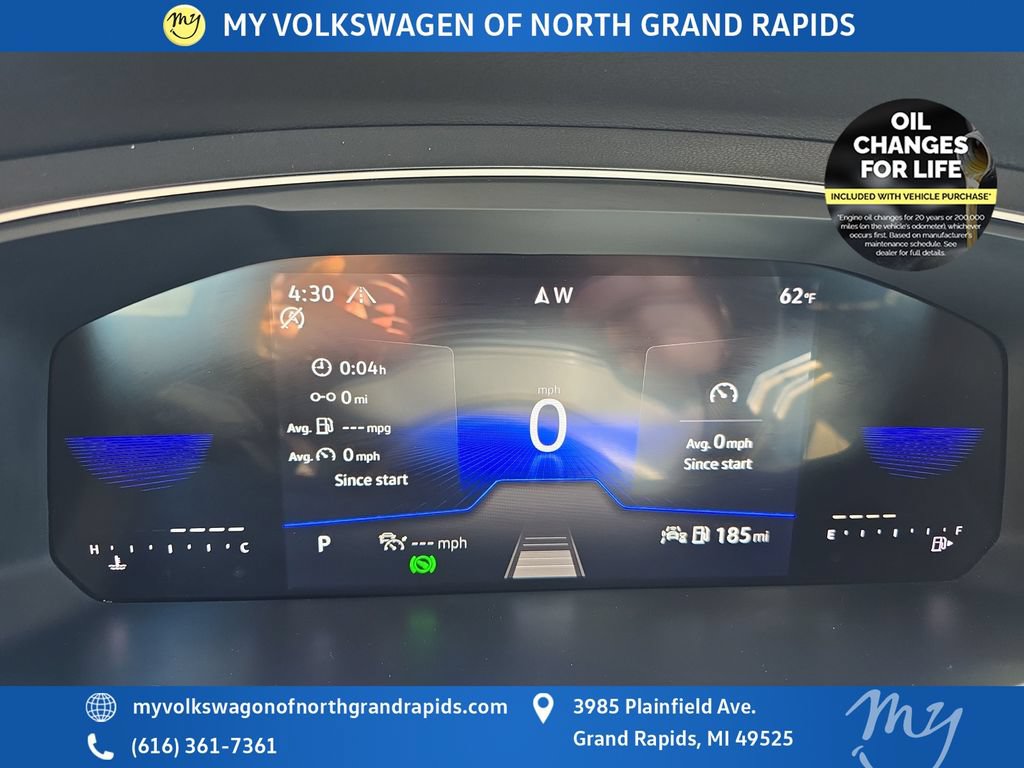 Used 2024 Volkswagen Tiguan SE R-Line AWD/4WD image 19