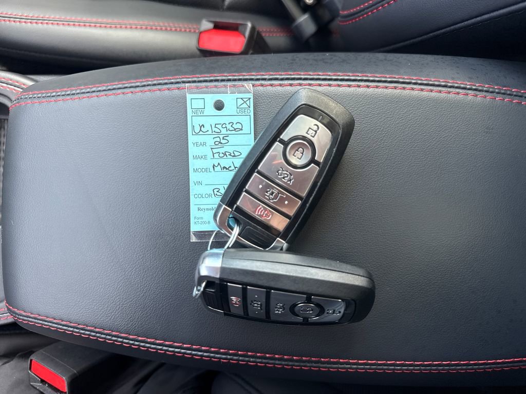 Used 2025 Ford Mustang Mach-E Premium w/ Sport Appearance Package image 43