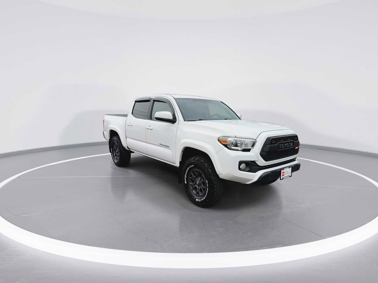 Certified 2017 Toyota Tacoma SR5 w/ Tow Package AWD/4WD video 2
