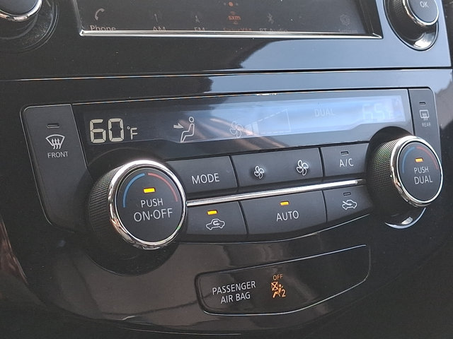 Used 2020 Nissan Rogue SL AWD/4WD image 15