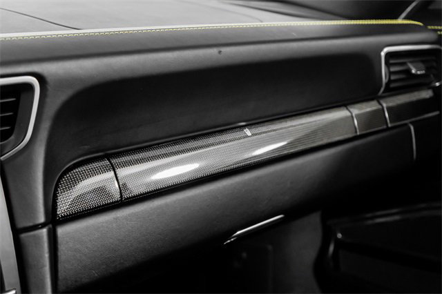 Used 2016 Porsche 911 Turbo image 40