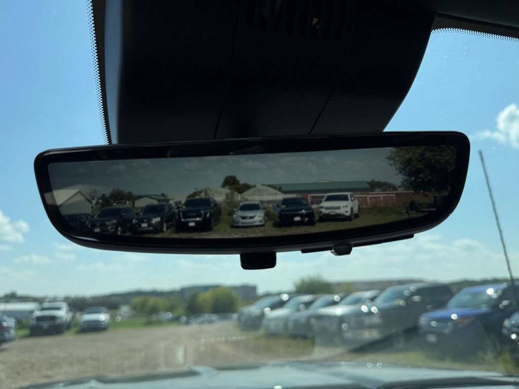 Used 2026 GMC Sierra 2500 AT4 w/ AT4 Premium Plus Package AWD/4WD image 45