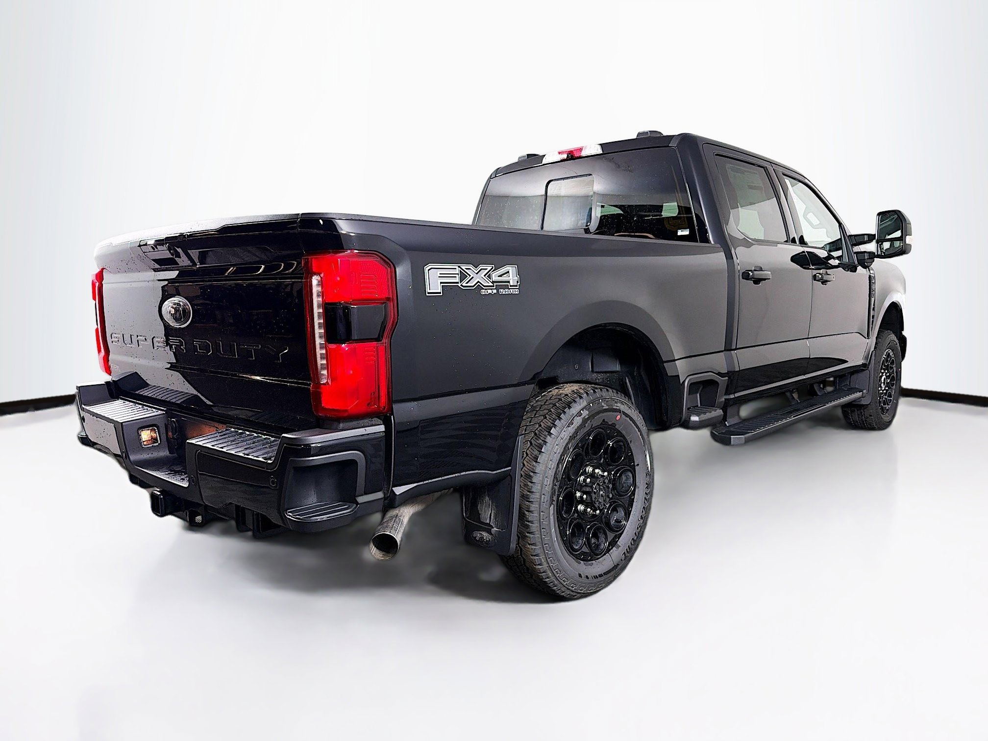 New 2026 Ford F250 XLT w/ XLT Premium Package image 8