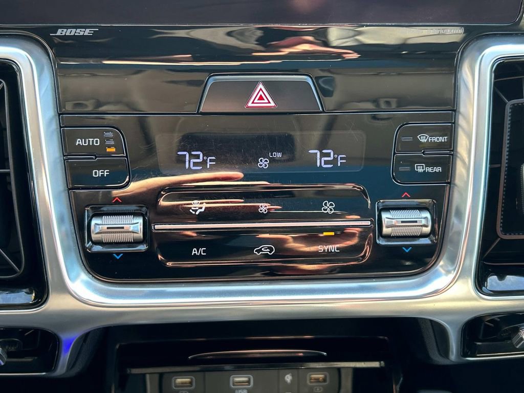 Used 2022 Kia Sorento SX image 29