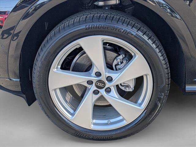 New 2025 Audi Q5 Premium AWD/4WD image 9
