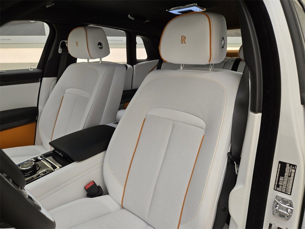 New 2025 Rolls-Royce Ghost Black Badge image 33