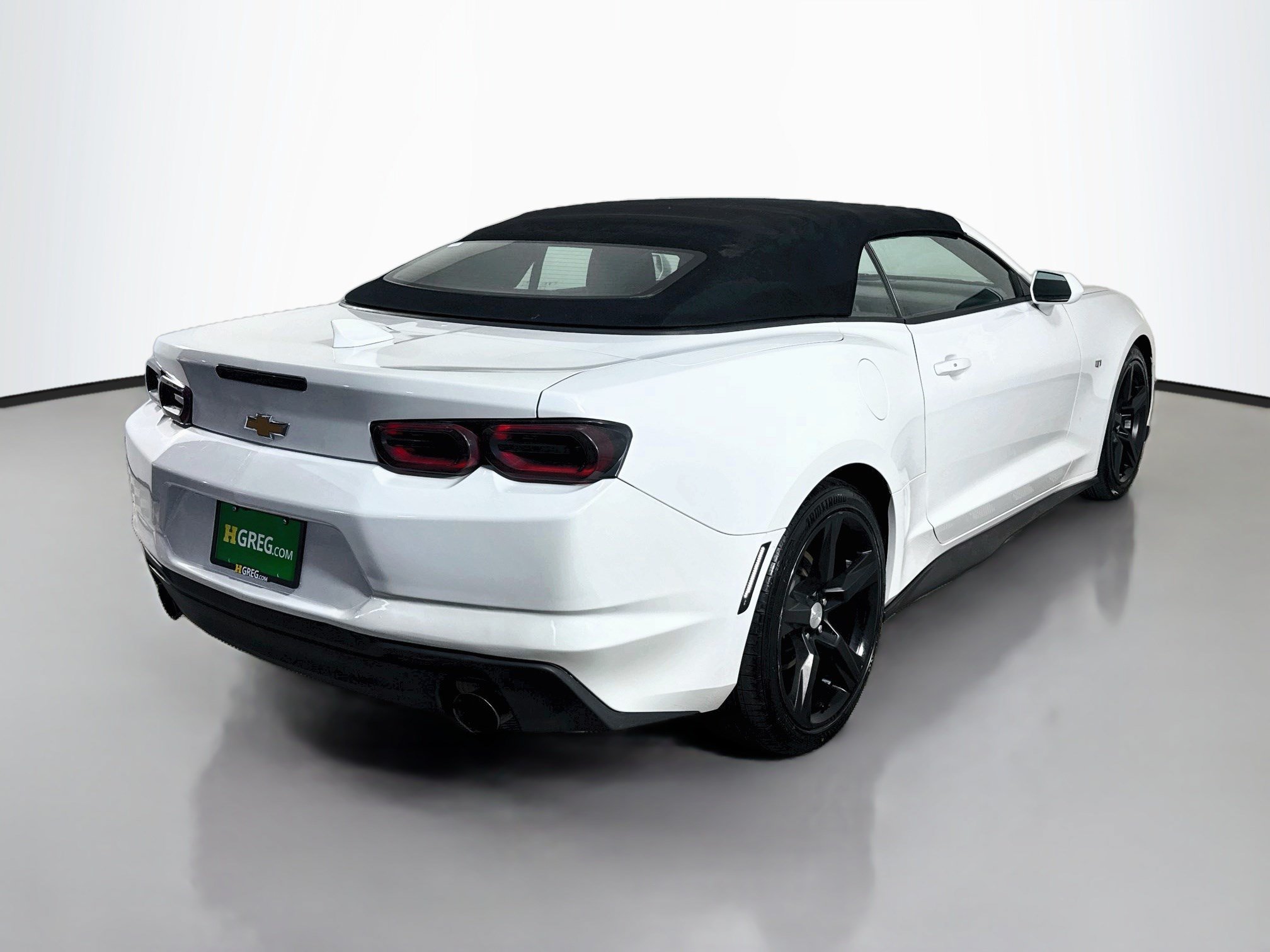 Used 2019 Chevrolet Camaro LT RWD image 10