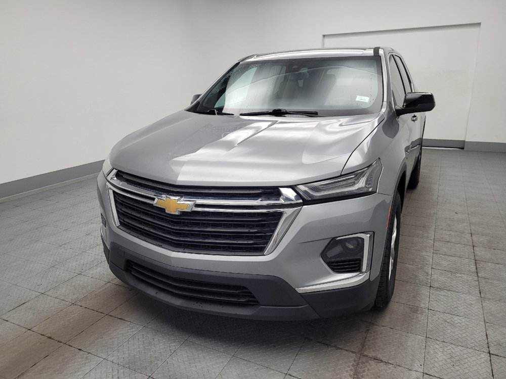 Used 2023 Chevrolet Traverse LS FWD image 15