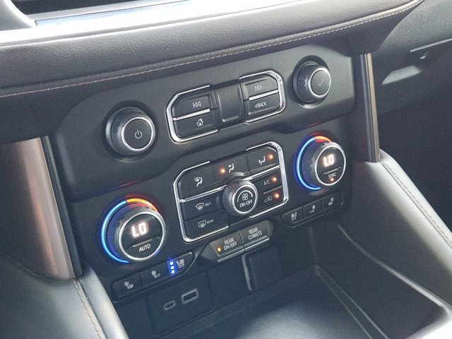 Used 2023 Chevrolet Tahoe High Country image 23