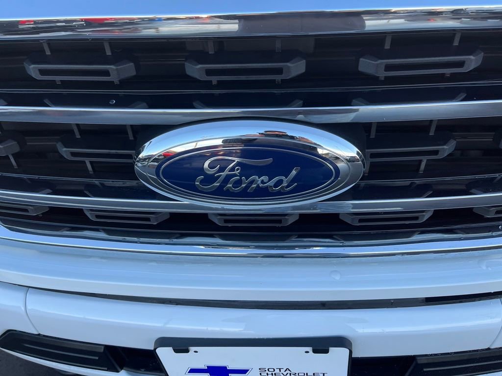 Used 2023 Ford F150 XLT w/ XTR Package image 31