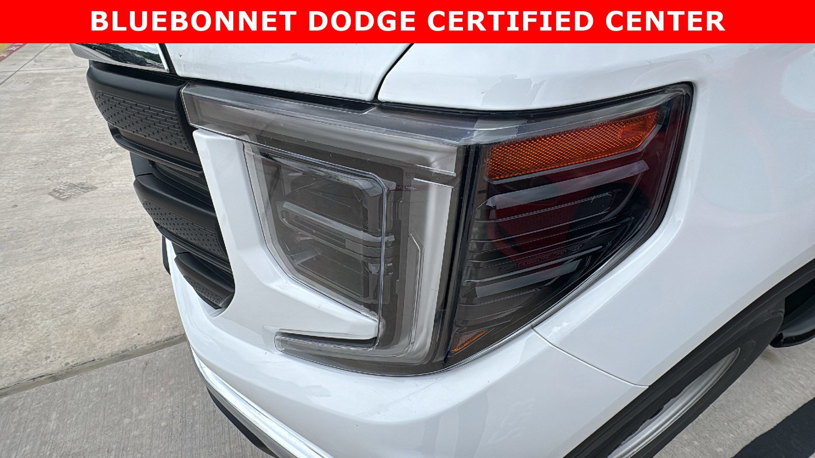 Used 2024 GMC Sierra 1500 Pro w/ Pro Value Package image 8