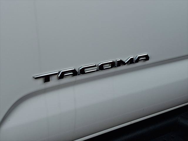 Certified 2023 Toyota Tacoma SR5 w/ Technology Package AWD/4WD image 6