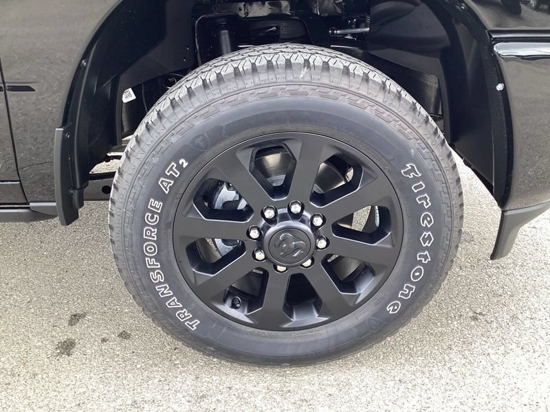 New 2026 RAM 2500 Laramie w/ Night Edition AWD/4WD image 9