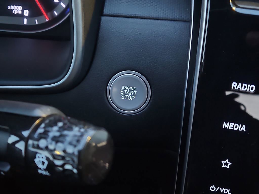 Certified 2023 Hyundai Santa Cruz SEL image 21