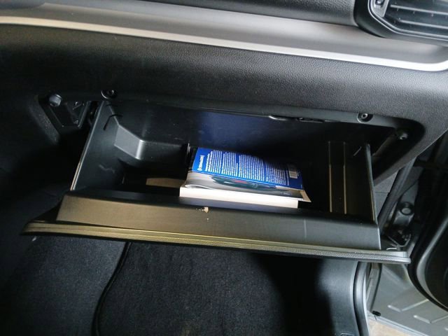 Used 2023 Ford Explorer XLT image 55