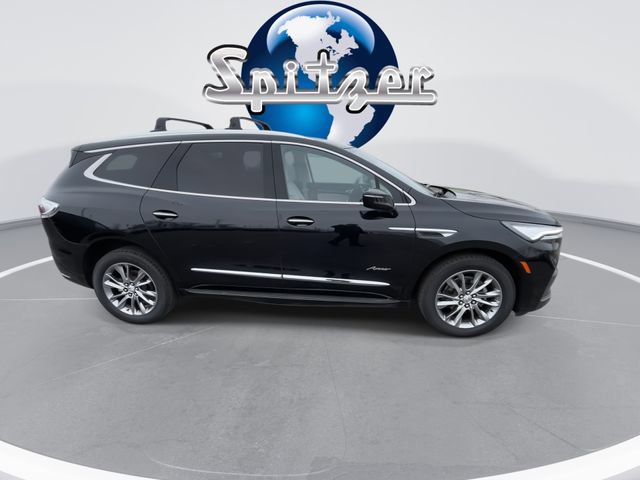 Certified 2024 Buick Enclave Avenir w/ Avenir Technology Package image 10