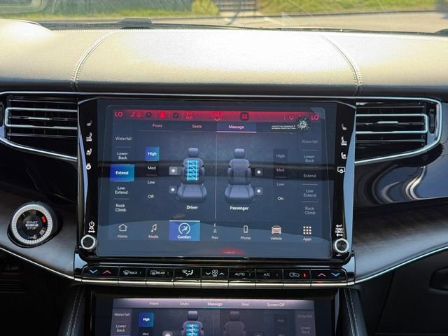 New 2024 Jeep Grand Wagoneer Series I w/ HD Trailer Tow Package AWD/4WD image 18