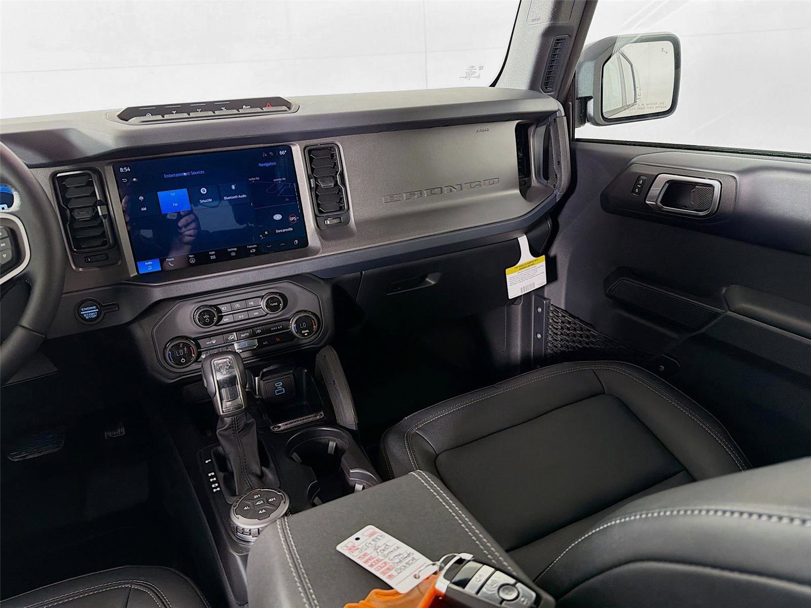 New 2025 Ford Bronco Badlands image 24