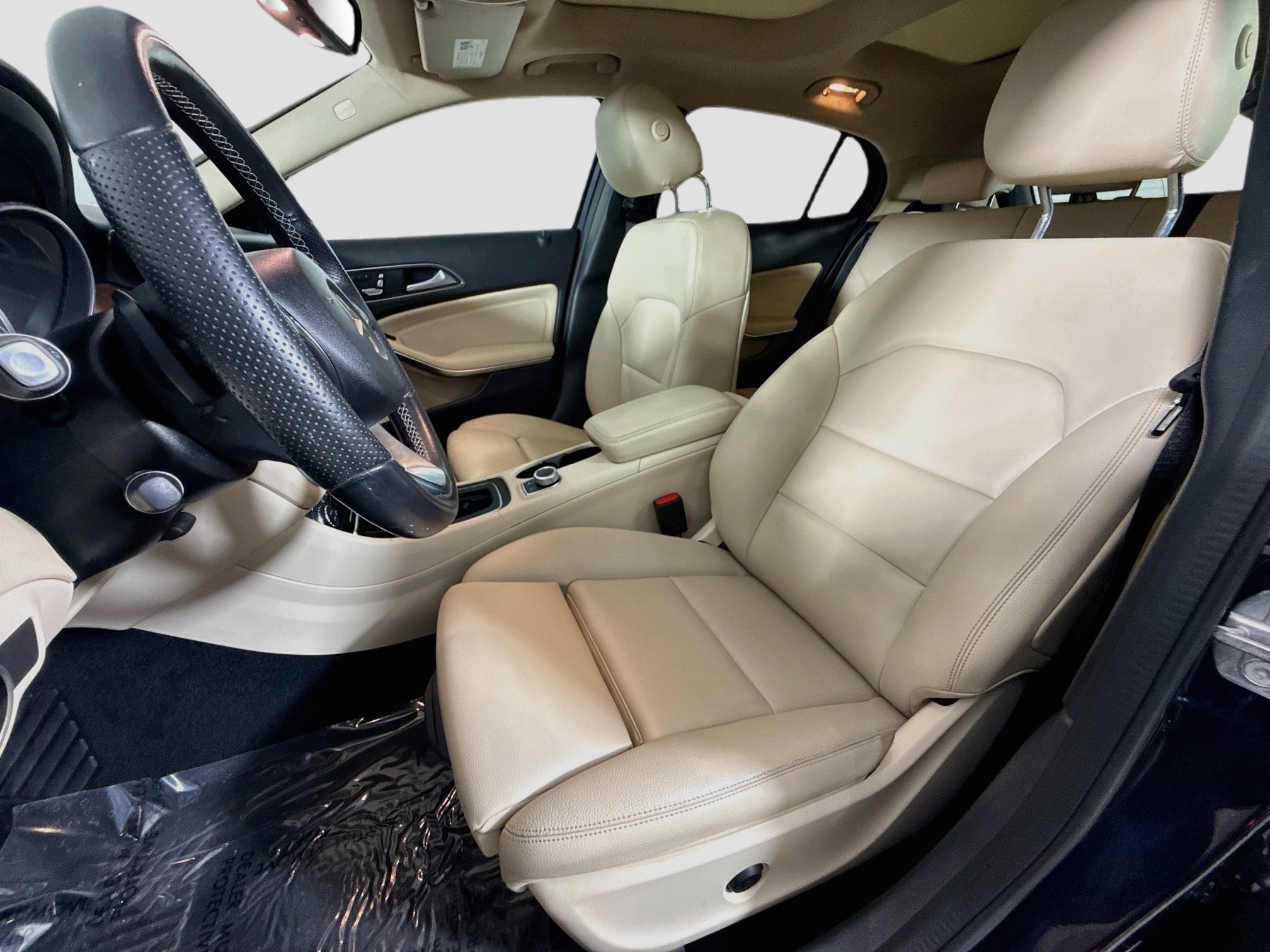 Used 2019 Mercedes-Benz GLA 250 w/ Convenience Package image 22