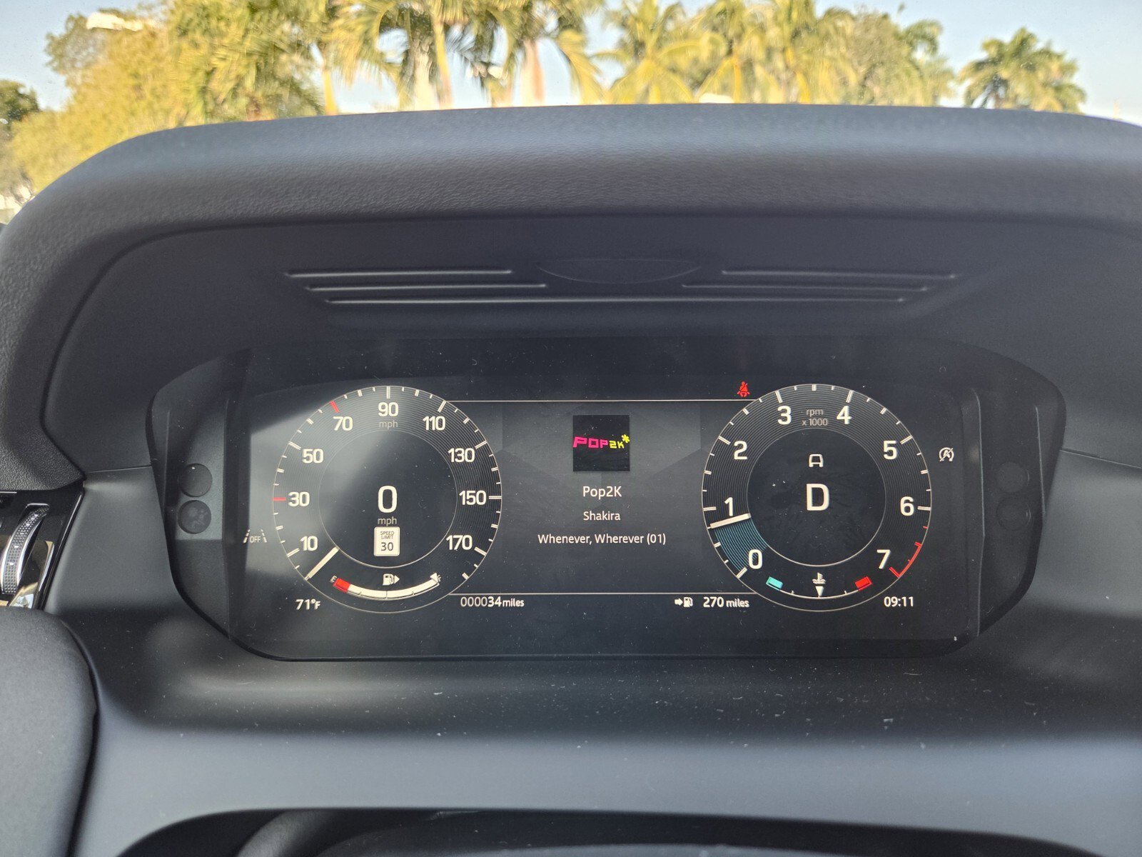 New 2025 Land Rover Discovery Sport S image 14