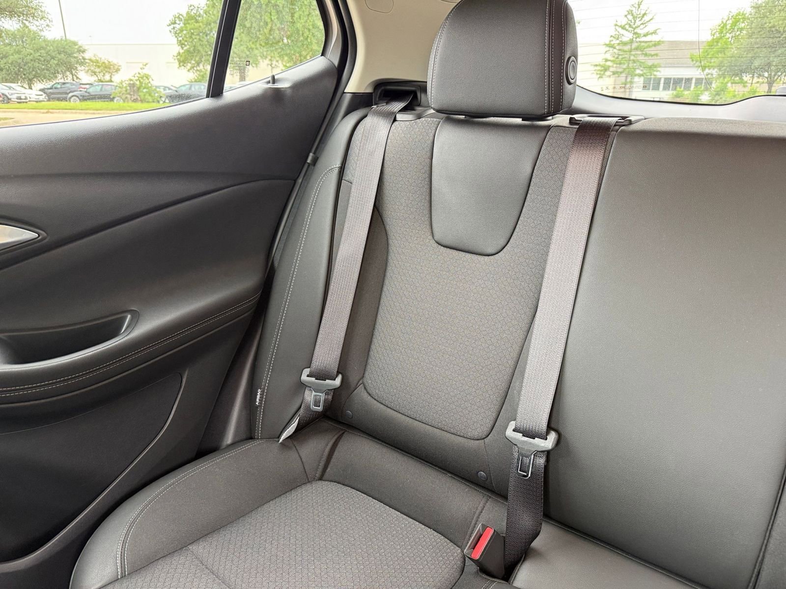 Used 2025 Buick Encore GX Preferred FWD image 40