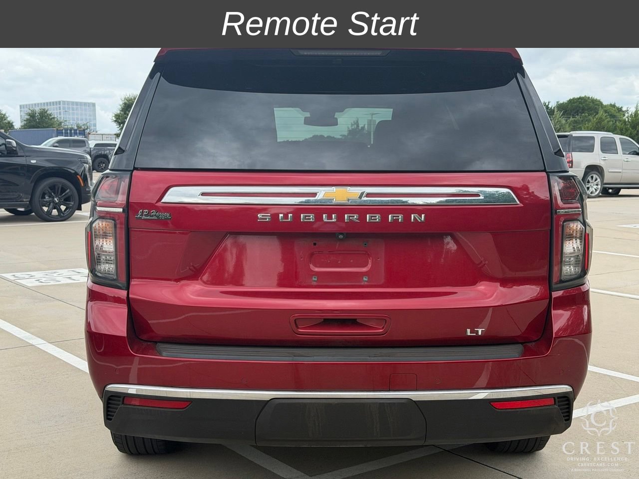 Used 2023 Chevrolet Suburban LT RWD image 7
