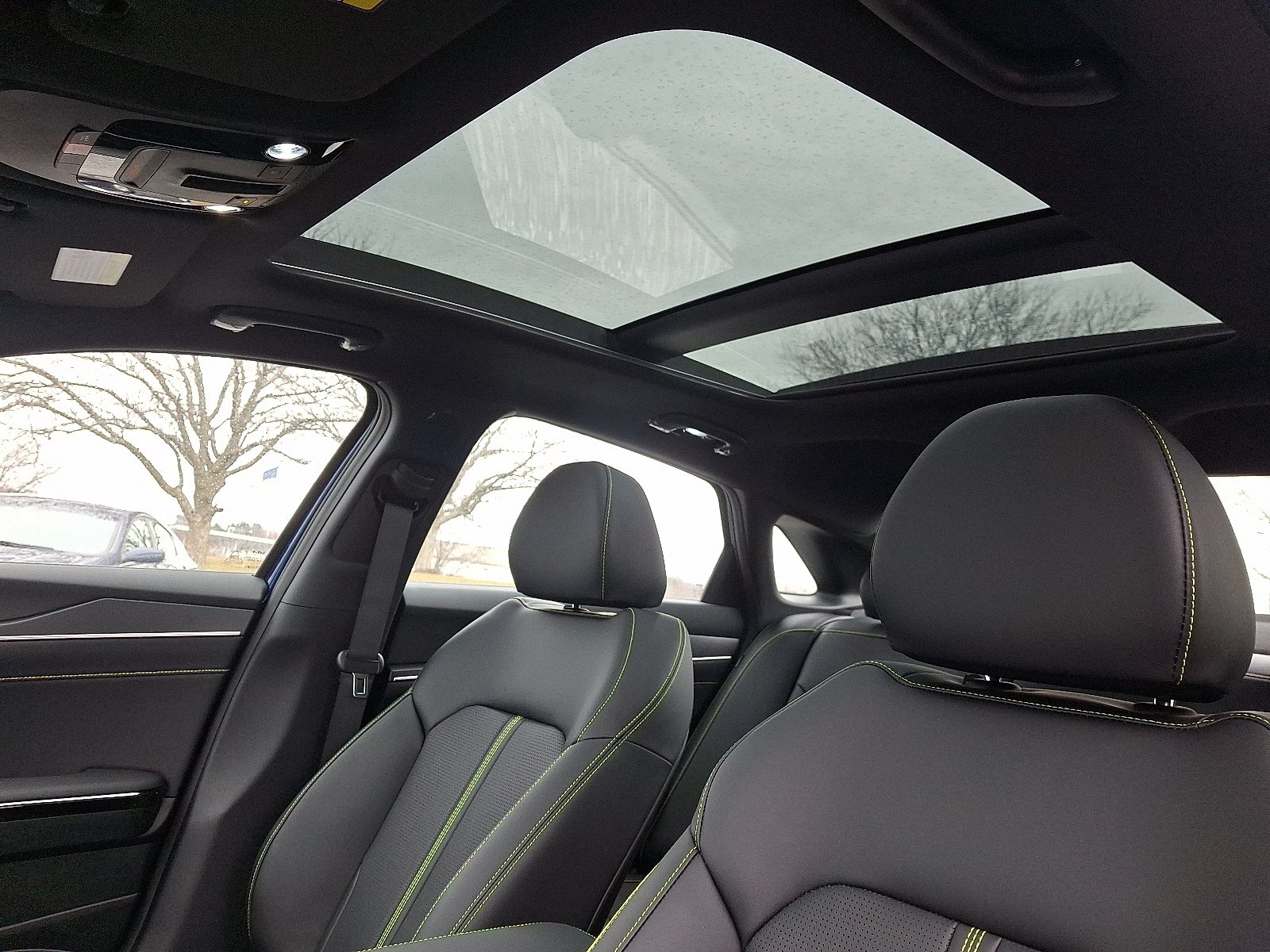 New 2026 Kia K5 GT FWD image 10
