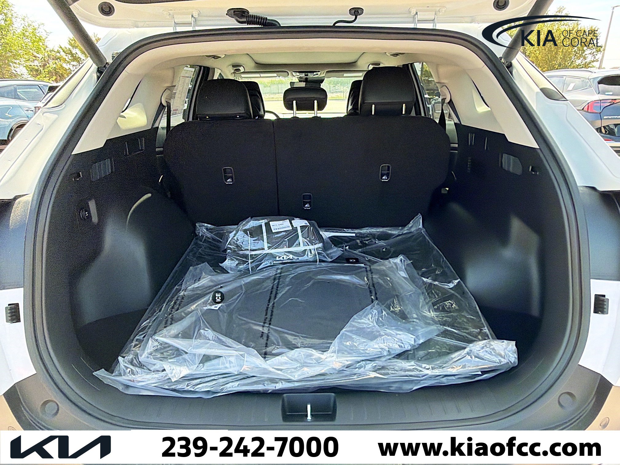 New 2026 Kia Sportage EX image 12