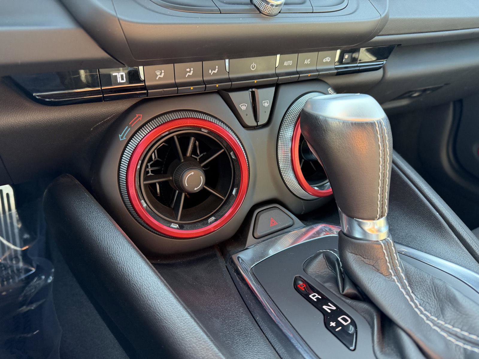 Used 2024 Chevrolet Camaro LT w/ Technology Package image 23