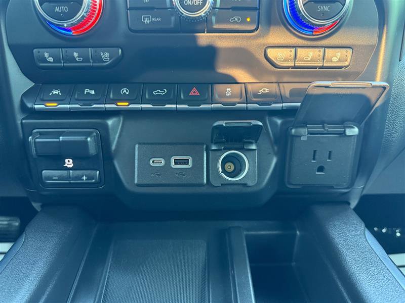 Used 2020 GMC Sierra 1500 AT4 w/ AT4 Premium Package image 27