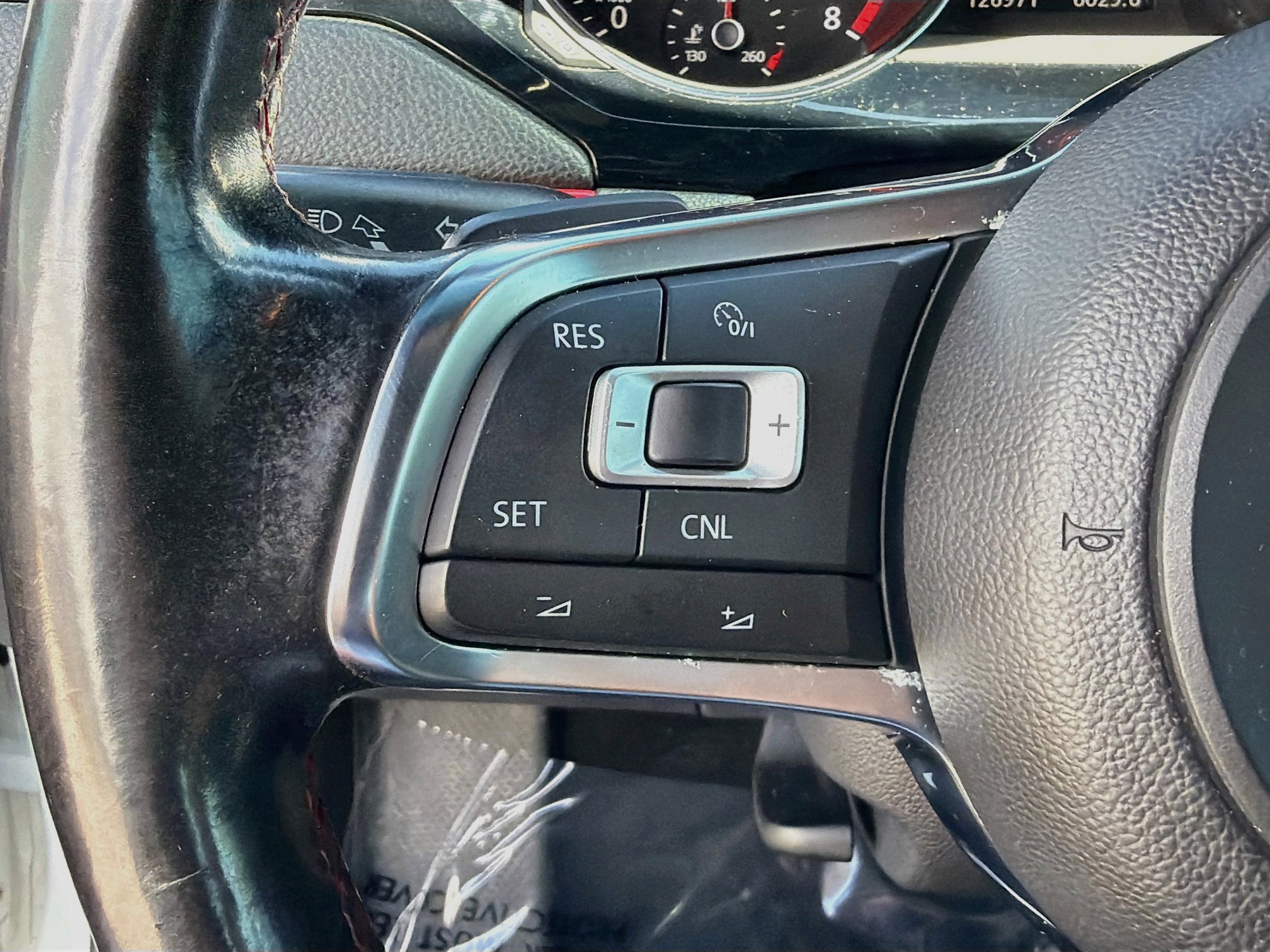 Used 2016 Volkswagen Jetta GLI SEL FWD image 35