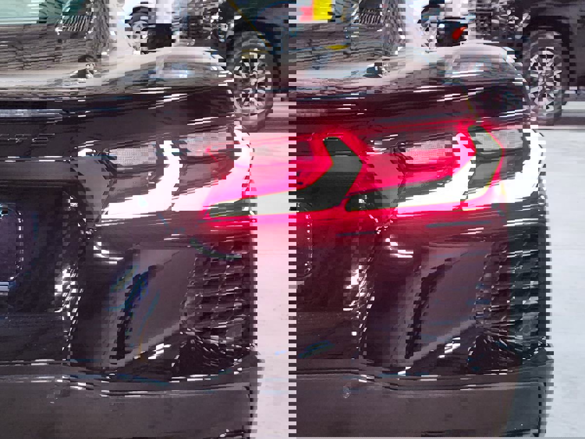 Used 2024 Chevrolet Corvette Stingray Coupe w/ 1LT image 22