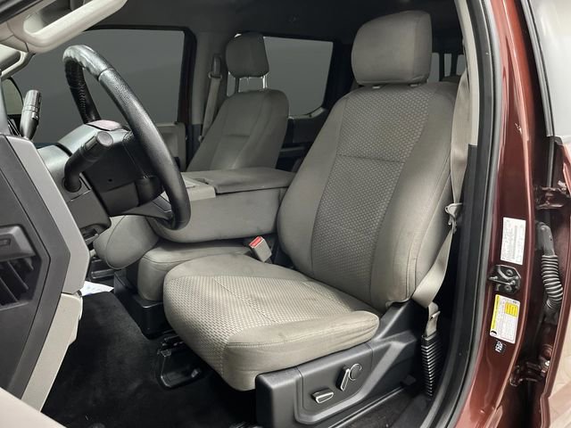 Used 2016 Ford F150 XLT w/ Equipment Group 302A Luxury image 5