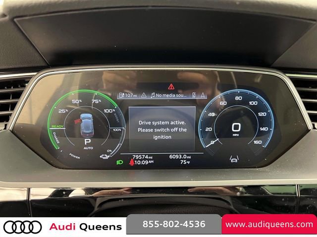 Used 2021 Audi e-tron Premium Plus w/ Premium Plus Package AWD/4WD image 24