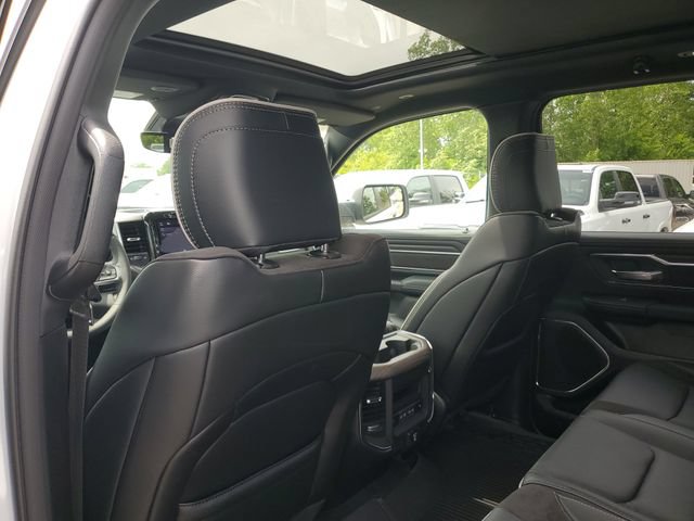 New 2026 RAM 1500 Laramie w/ Night Edition AWD/4WD image 10