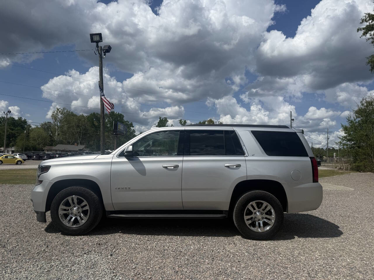Used 2019 Chevrolet Tahoe LT RWD image 1