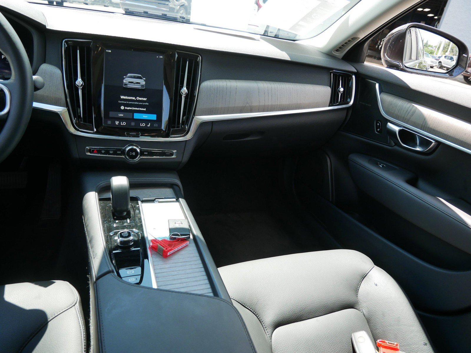 Certified 2023 Volvo S90 B6 Plus w/ Protection Package Premier AWD/4WD image 14